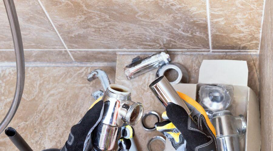 Professional gutter cleaning in Loyalton, CA